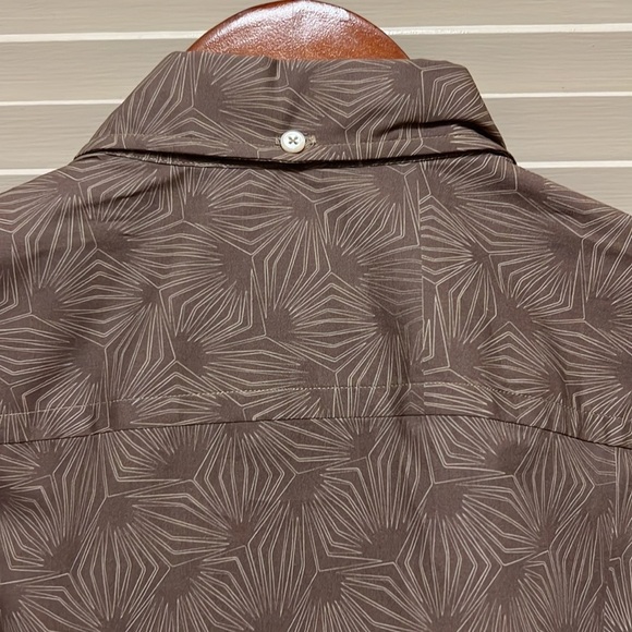 14. Billy Reid Murphy Mens Dress Shirt in Olive - Picture 8 of 17